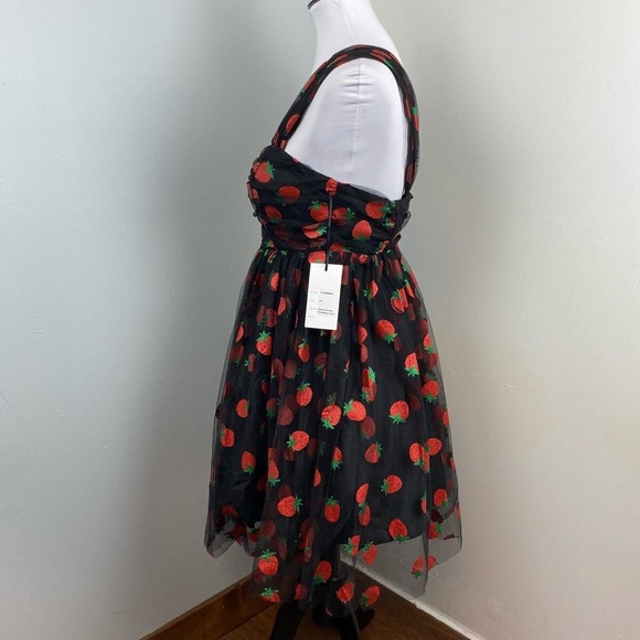Unique Vintage Black Glitter Strawberry Tulle Mini Dress Size XL - Picture 4 of 4